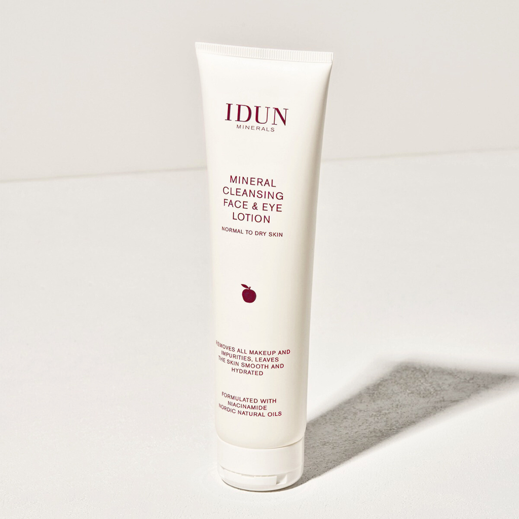Mineral Cleansing Face & Eye Mousse
